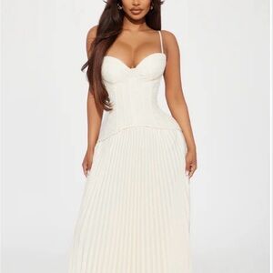 Fashion Nova Lace Corset Pleated Maxi Dress